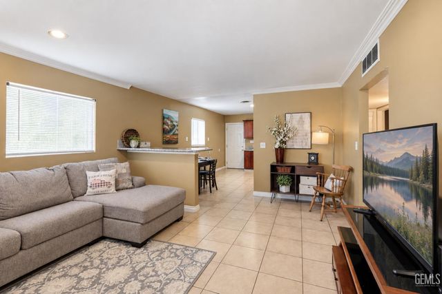 3424 Belle Terrace, Bakersfield, CA 93309