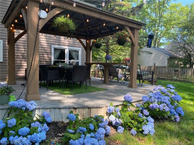 189 Parsons Drive, Avon Lake, OH 44012