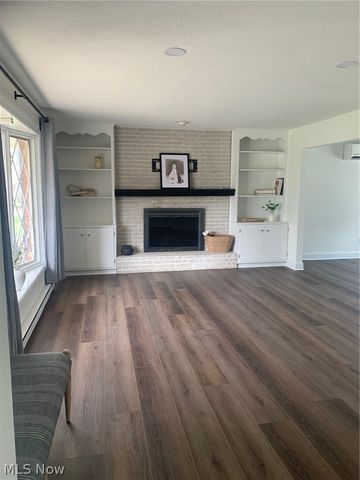 189 Parsons Drive, Avon Lake, OH 44012