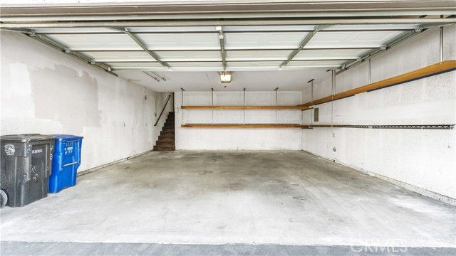 1719 Rogers Place 33H, Burbank, CA 91504