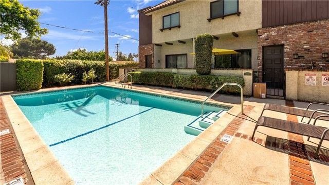 1719 Rogers Place 33H, Burbank, CA 91504