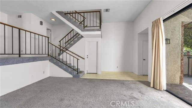 1719 Rogers Place 33H, Burbank, CA 91504