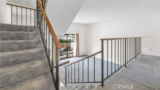 1719 Rogers Place 33H, Burbank, CA 91504