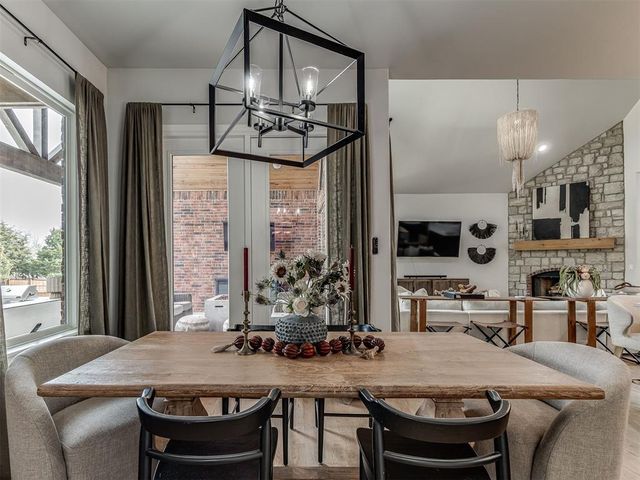 8909 SW 105th Street, Oklahoma City, OK 73173