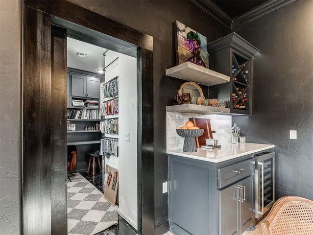 8909 SW 105th Street, Oklahoma City, OK 73173