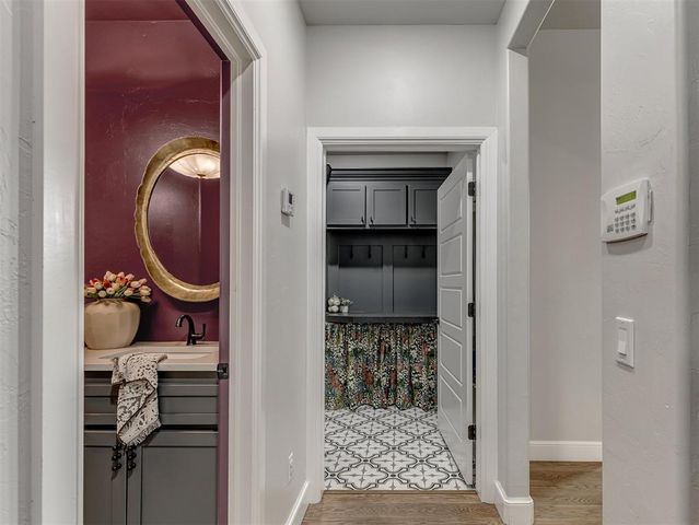 8909 SW 105th Street, Oklahoma City, OK 73173