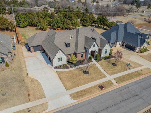 8909 SW 105th Street, Oklahoma City, OK 73173