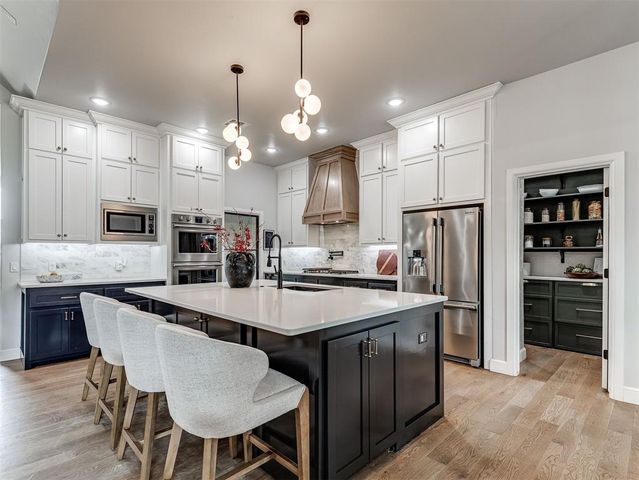 8909 SW 105th Street, Oklahoma City, OK 73173