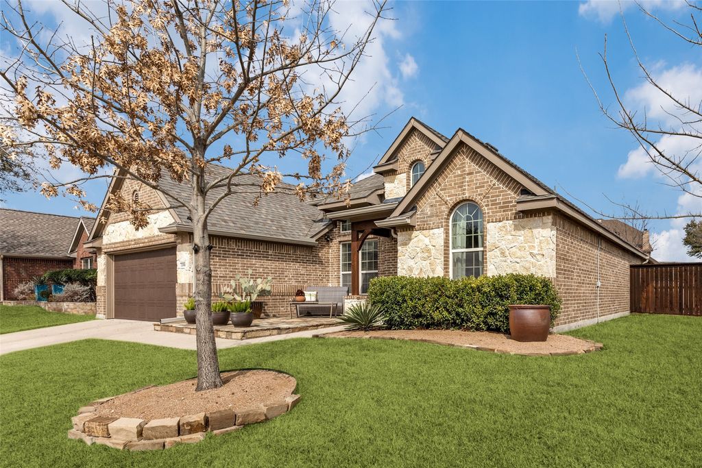 11900 Joplin Lane, Fort Worth, TX 76108