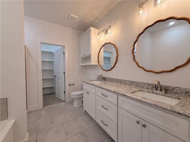 3 Tenterden Lane, Bella Vista, AR 72714