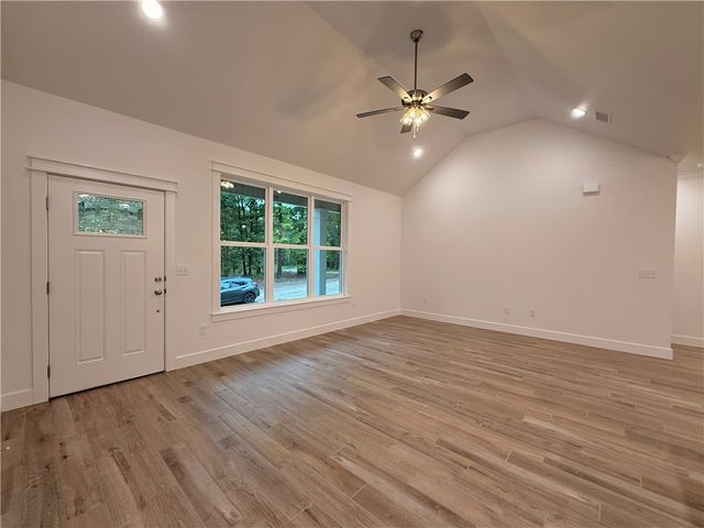3 Tenterden Lane, Bella Vista, AR 72714