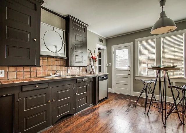6132 Tremont Street, Dallas, TX 75214
