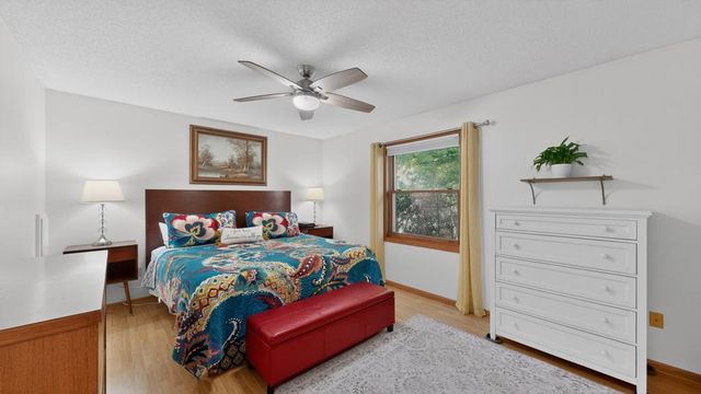 4332 Valley Drive NW, Rochester, MN 55901