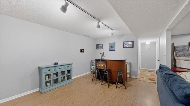 4332 Valley Drive NW, Rochester, MN 55901