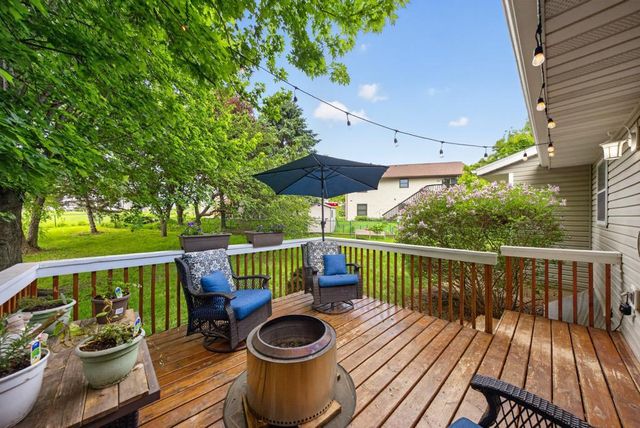 4332 Valley Drive NW, Rochester, MN 55901