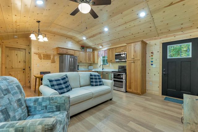 616 Deer Meadow Road, Webster, NH 03303