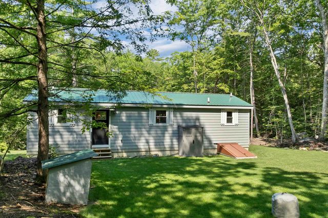 616 Deer Meadow Road, Webster, NH 03303