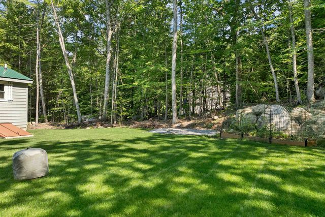 616 Deer Meadow Road, Webster, NH 03303