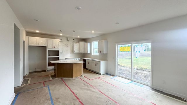 657 Sierra Parkway, Waconia, MN 55387