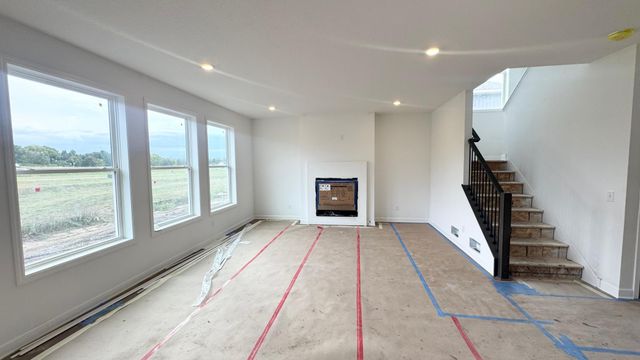 657 Sierra Parkway, Waconia, MN 55387