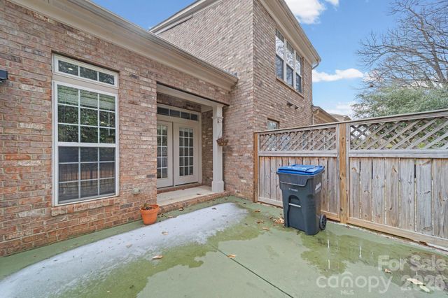 3342 Park South Station Boulevard, Charlotte, NC 28210