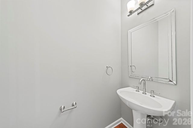 3342 Park South Station Boulevard, Charlotte, NC 28210