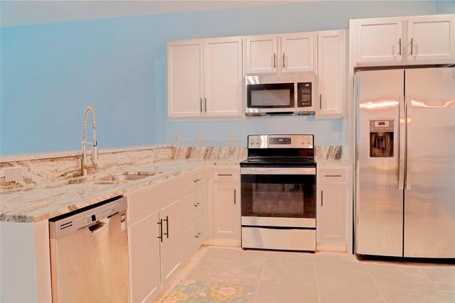 941 NE Trailside Run, Port St. Lucie, Port St Lucie, FL 34983