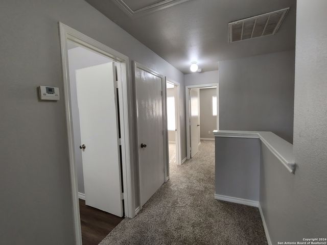 5003 Summit Pass Apt 3, San Antonio, TX 78229