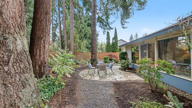 2618 168th Place NE, Bellevue, WA 98008