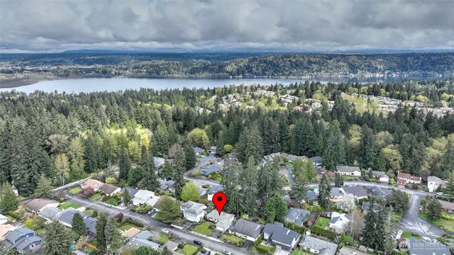 2618 168th Place NE, Bellevue, WA 98008