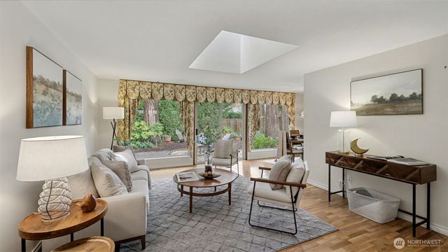 2618 168th Place NE, Bellevue, WA 98008