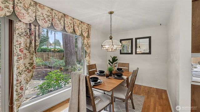 2618 168th Place NE, Bellevue, WA 98008