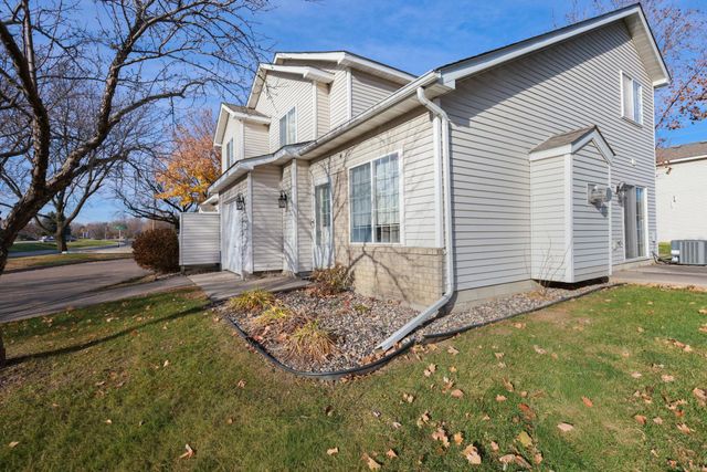 2333 Williams Drive, Burnsville, MN 55337