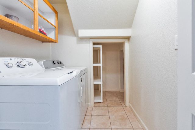 5817 Husker St, Orangevale, CA 95662