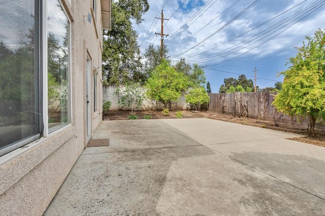 5817 Husker St, Orangevale, CA 95662