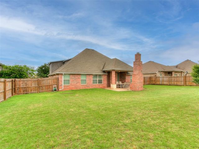 4901 Arbuckle Drive, Edmond, OK 73025