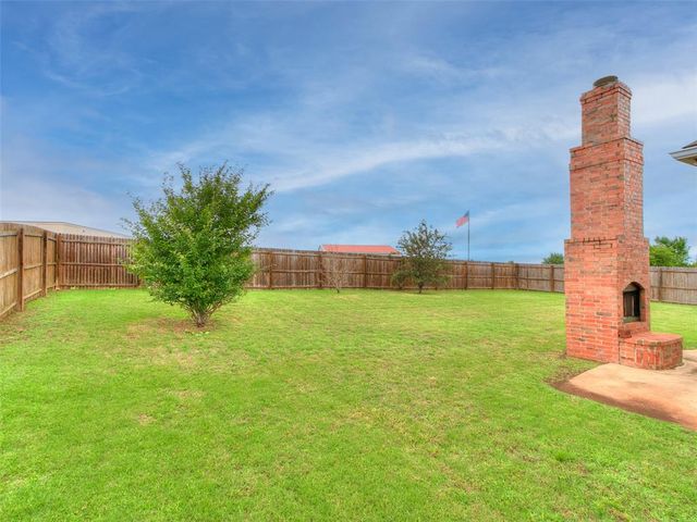 4901 Arbuckle Drive, Edmond, OK 73025
