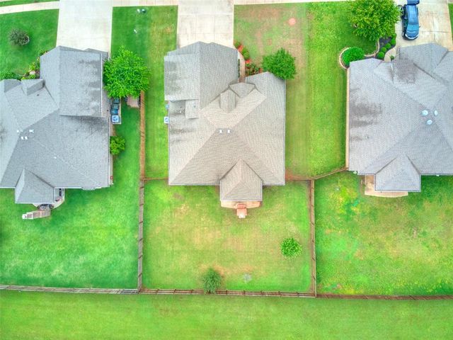 4901 Arbuckle Drive, Edmond, OK 73025