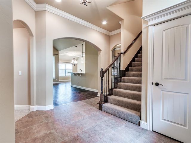 4901 Arbuckle Drive, Edmond, OK 73025