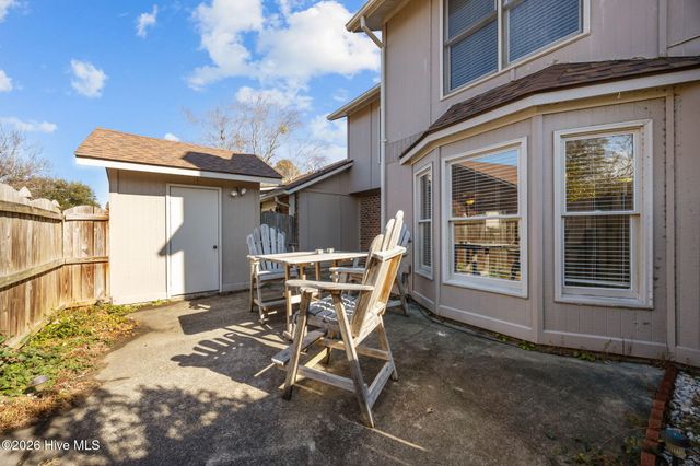 1918 Quail Ridge Road U, Greenville, NC 27858