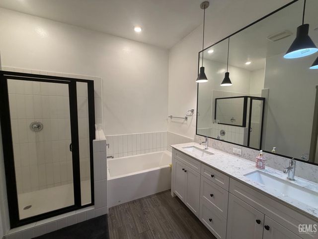 5917 Hawthorn Tree Lane, Bakersfield, CA 93313