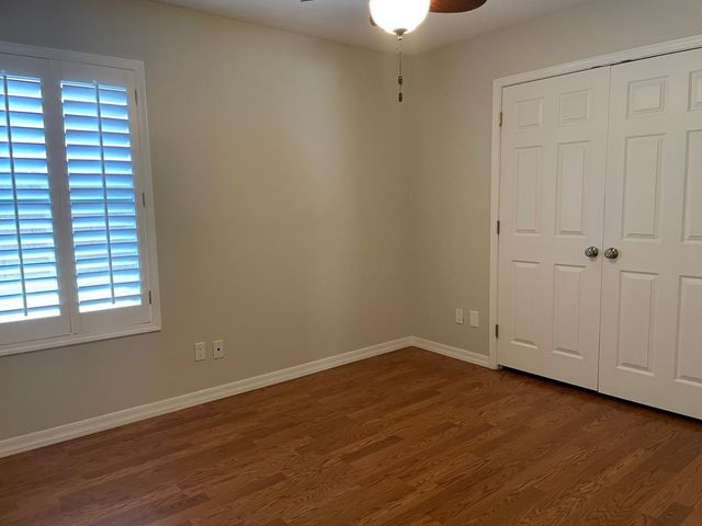 21611 N 48th Place, Phoenix, AZ 85054