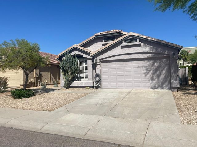 21611 N 48th Place, Phoenix, AZ 85054