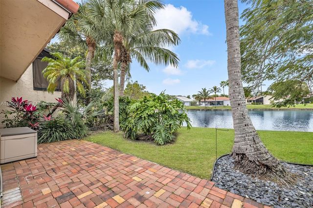 197 NW 45th Ave, Deerfield Beach, FL 33442