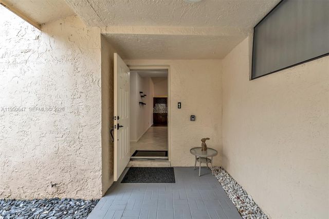 197 NW 45th Ave, Deerfield Beach, FL 33442