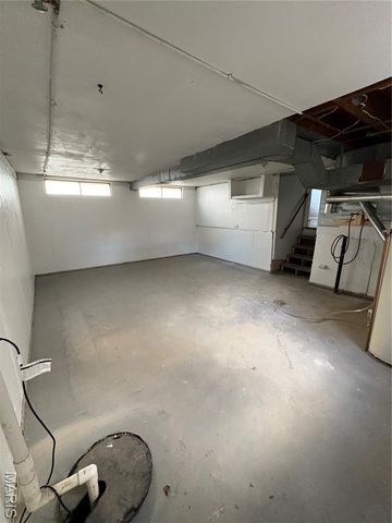 2305 Teakwood Manor Drive, Florissant, MO 63031