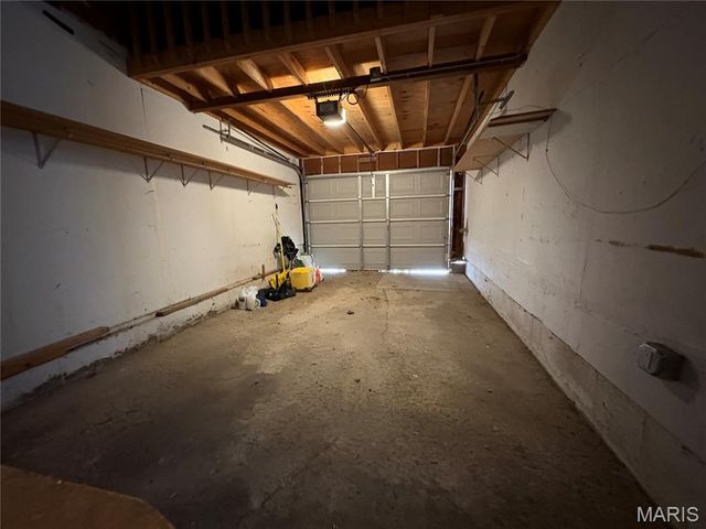 2305 Teakwood Manor Drive, Florissant, MO 63031