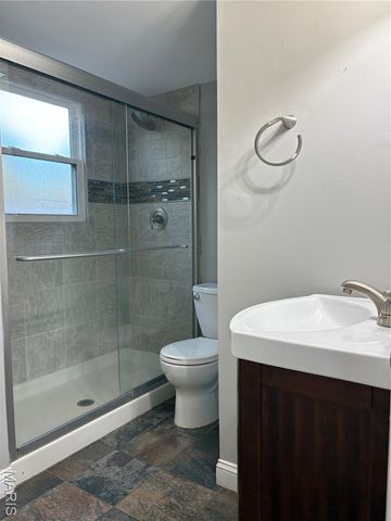 2305 Teakwood Manor Drive, Florissant, MO 63031