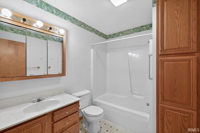 908 Tramore Circle, Goshen, IN 46526