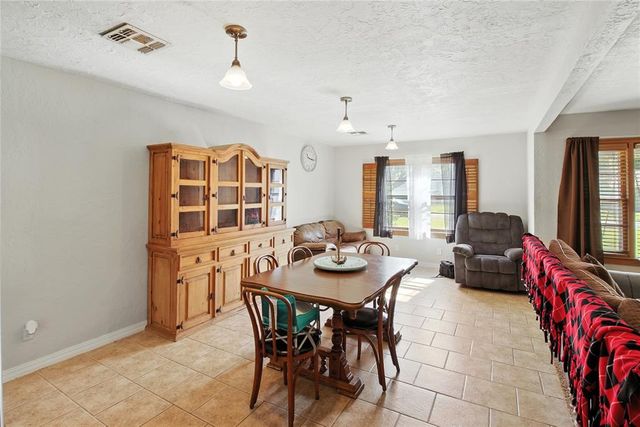 417 N Washington Street, Hobart, OK 73651